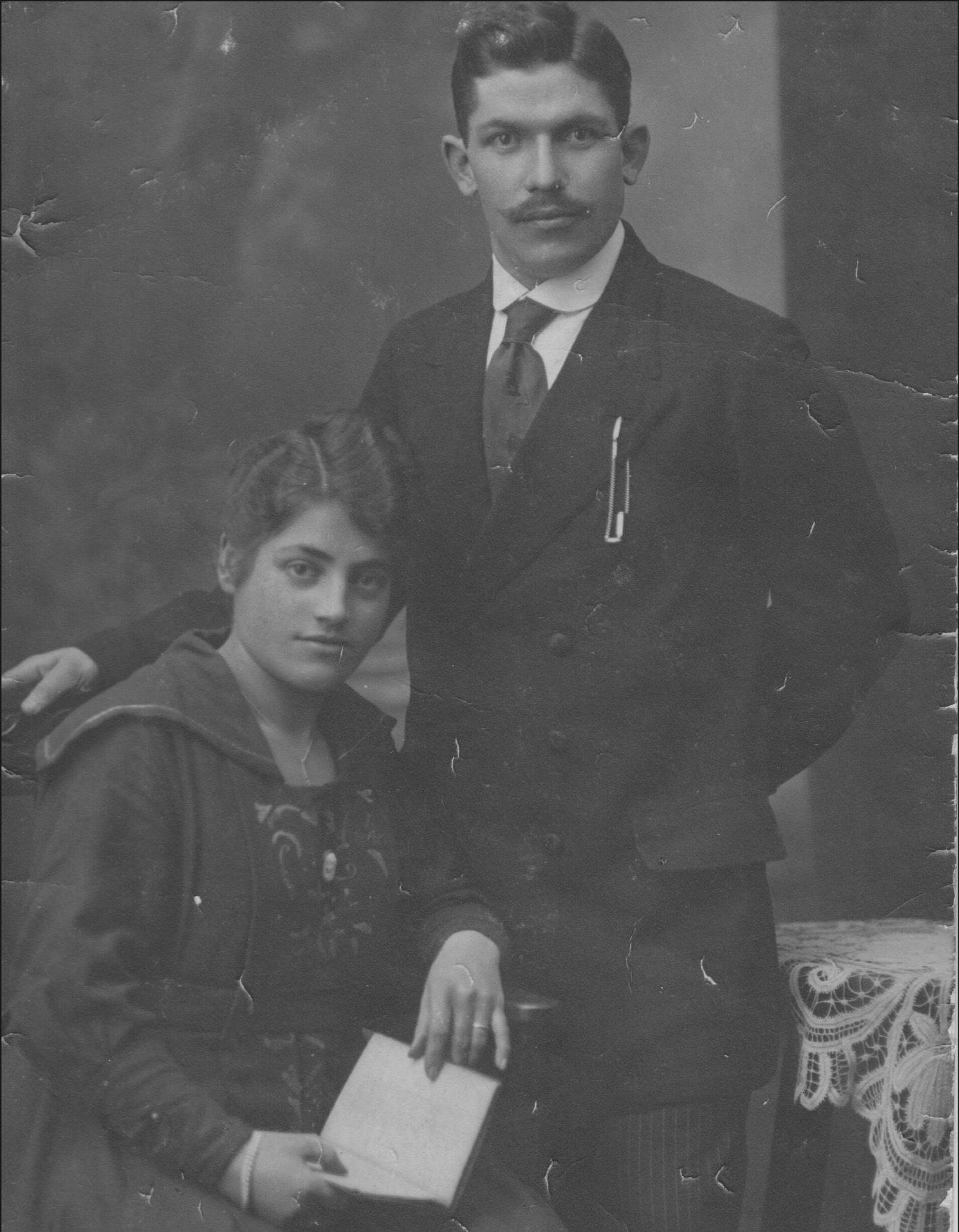 Oma und Opa, Hochzeitsfoto, 1920